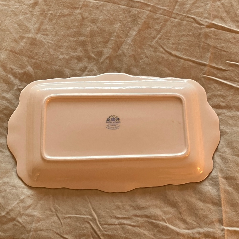 Royal Albert Cream Bone China tray - Picture 5 of 5